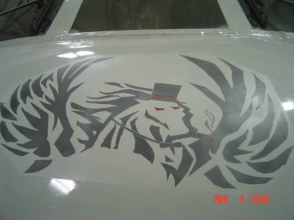 CO's nose art