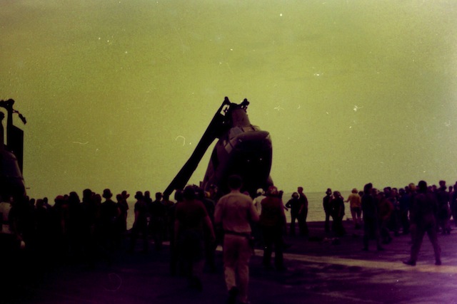 Chinook dunking 